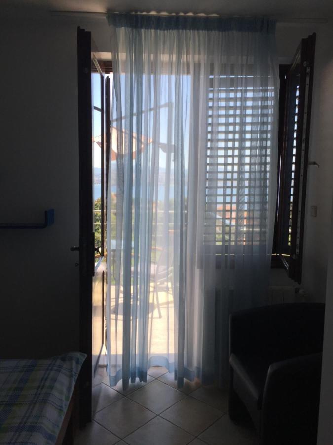 Vacation Home Lucija Slatina  Esterno foto