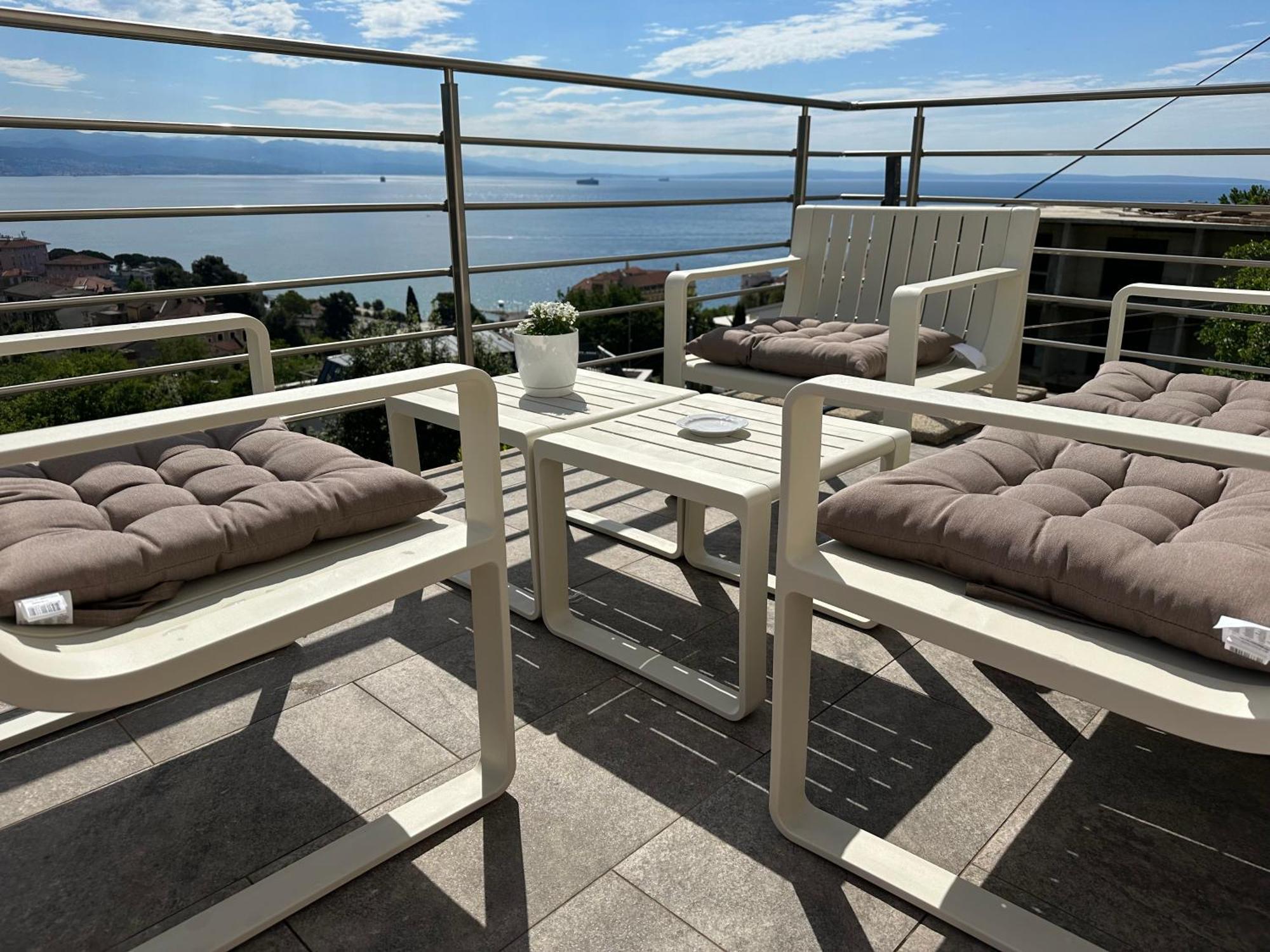 Vacation Home Lucija Slatina  Esterno foto
