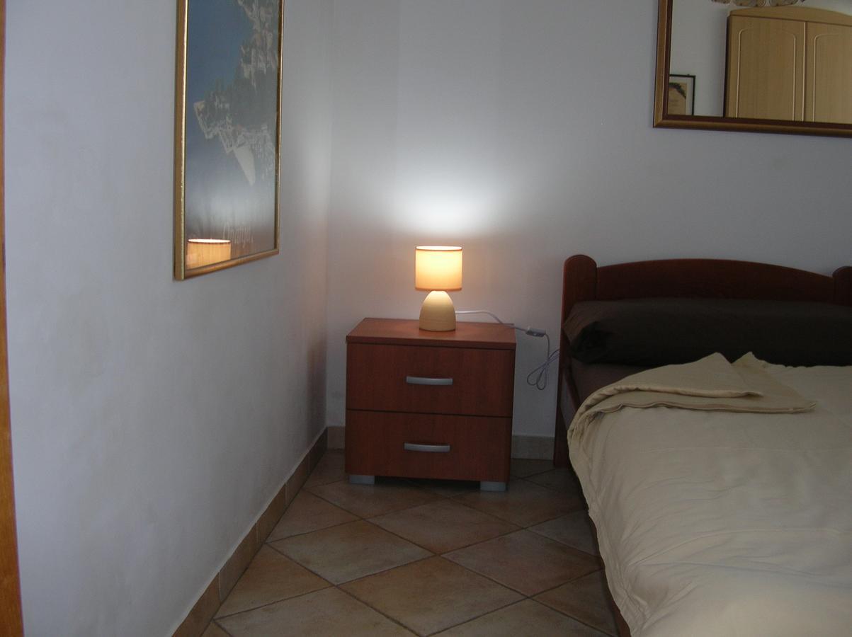 Vacation Home Lucija Slatina  Esterno foto