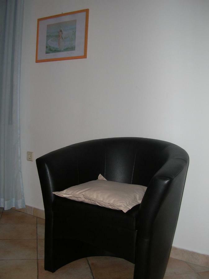 Vacation Home Lucija Slatina  Esterno foto